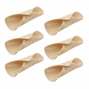 6 serviettes périodiques coton réutilisables.